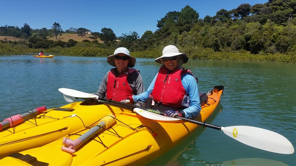 Kayaking Course - North Shore Image